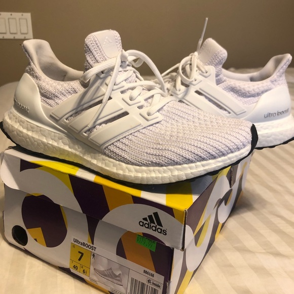 ultra boost shoe box